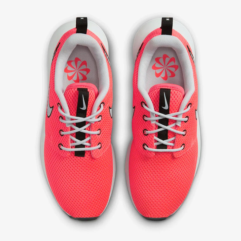 Load image into Gallery viewer, Nike Roshe Jr Golf Shoe Crimson - Top View
