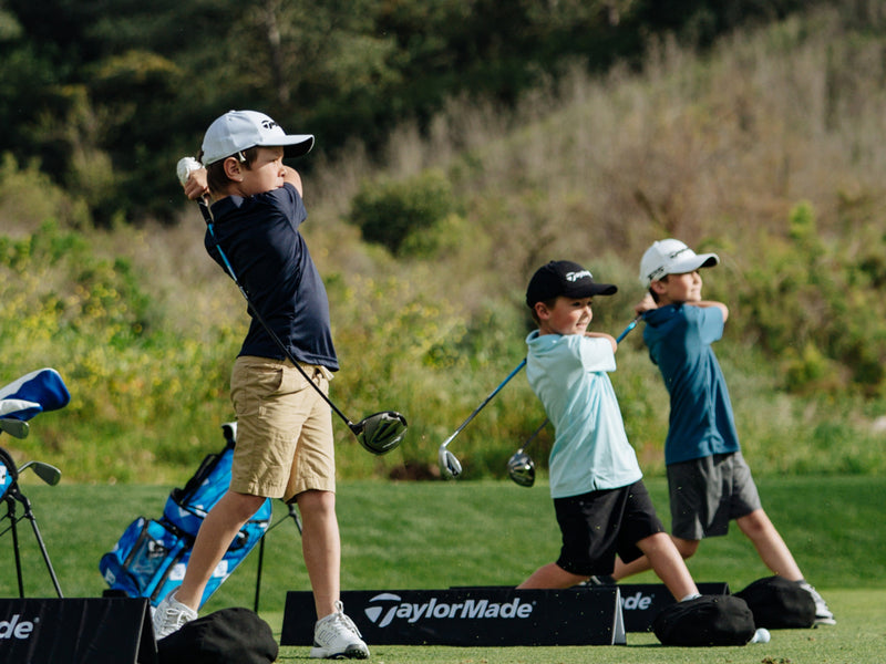 Load image into Gallery viewer, Team TaylorMade 7 Club Kids Golf Set Ages 10-12 (kids 54-59&quot; tall) Blue
