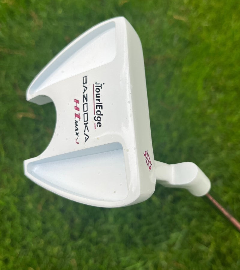 Load image into Gallery viewer, Tour Edge Junior Putter for Ages 9-12 (kids 52-60&quot; tall) Pink
